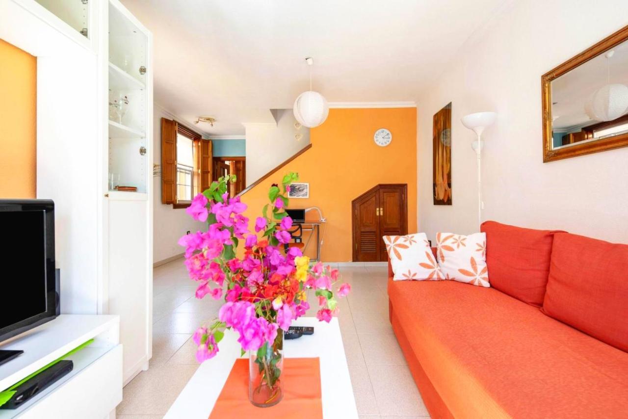 Remarkable 2-Bed House In Arona 아로나 외부 사진